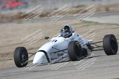 media/Oct-25-2025-CalClub SCCA (Sat) [[34c778dfbe]]/Group 5/Qualifying/
